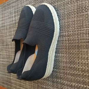 Adrienne Vittadini Niko Stretch Espadrilles 7.5
